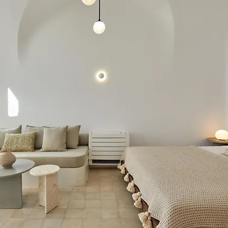 Thiro Exclusive With Private Jacuzzi Apartment Pyrgos Kallistis