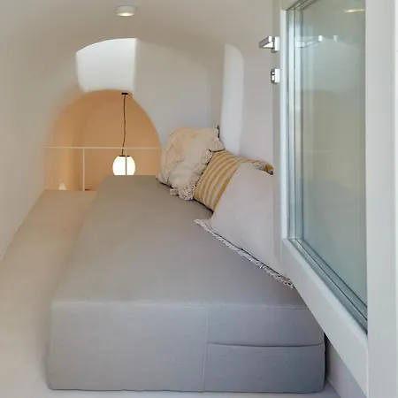 Thiro Exclusive With Private Jacuzzi 아파트