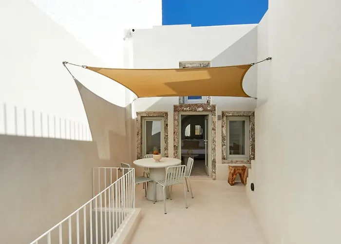 Thiro Exclusive With Private Jacuzzi *