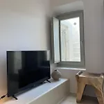 Thiro Exclusive With Private Jacuzzi Apartamento Pýrgos