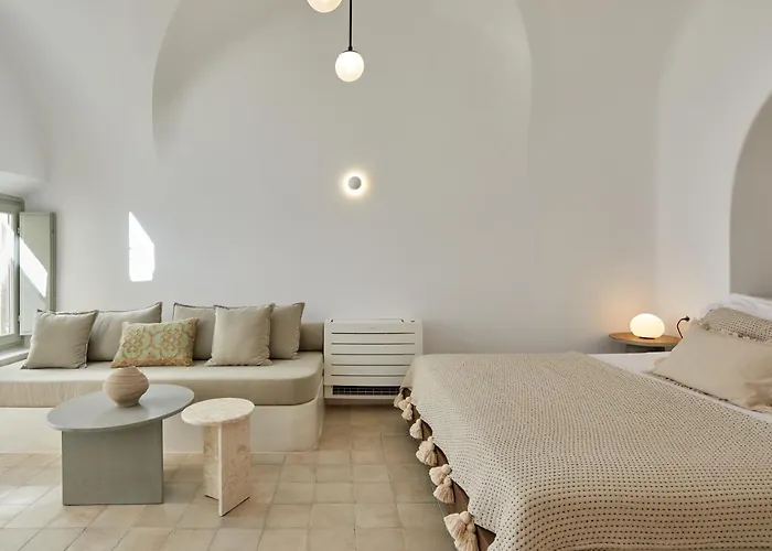 Thiro Exclusive With Private Jacuzzi アパート Pýrgos