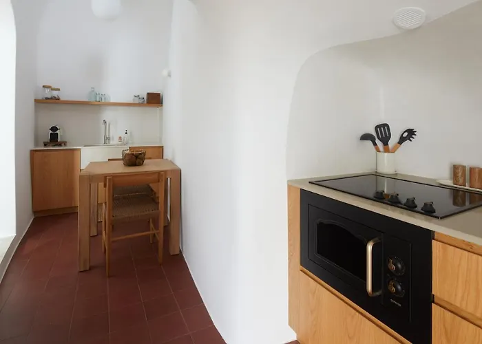 Thiro Exclusive With Private Jacuzzi アパート